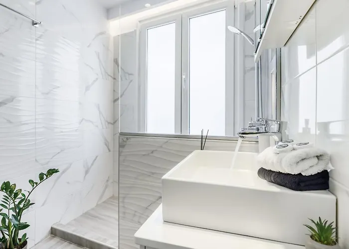 Maria's House * Szkópelosz